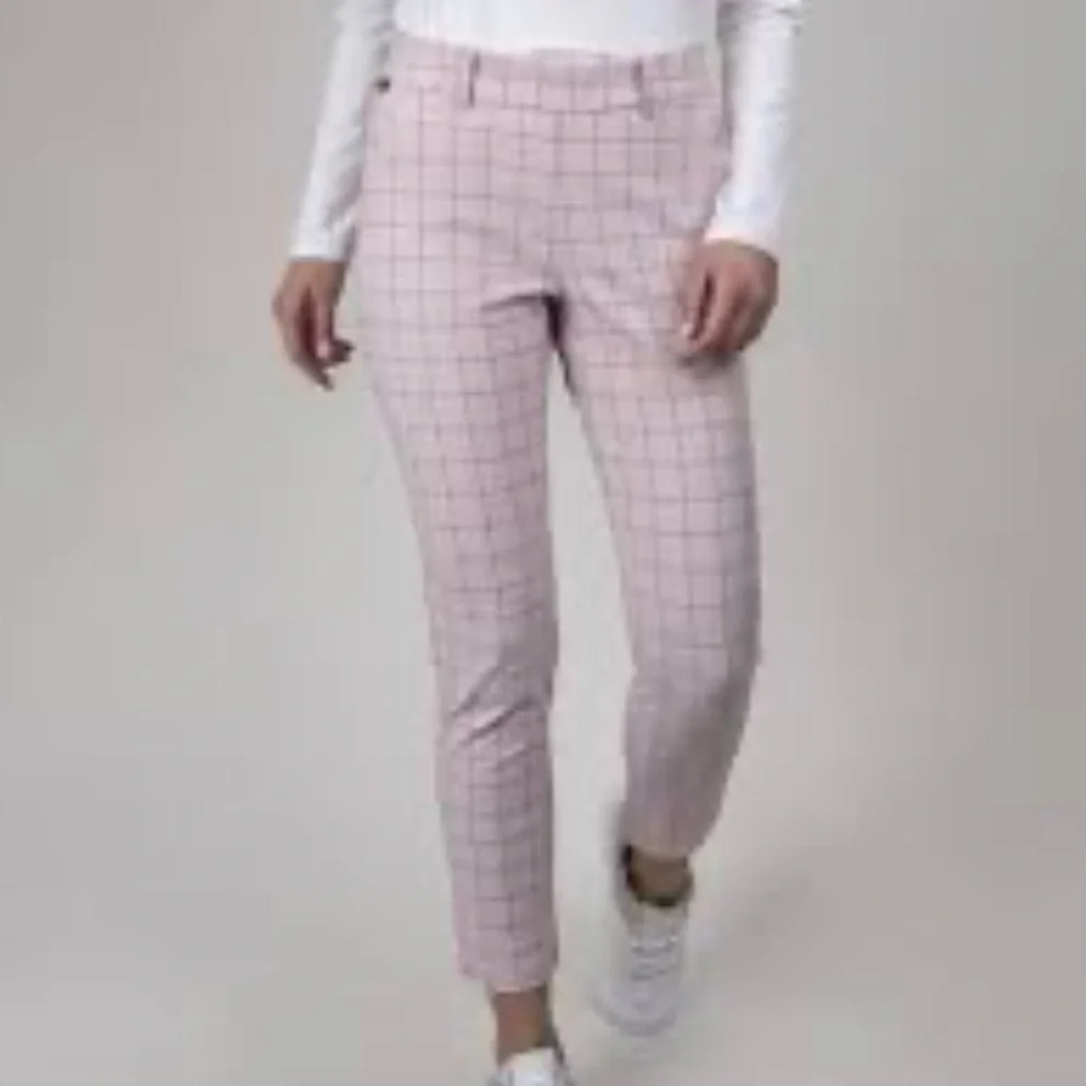 KJUS Pink Golf Slim Pants - Picture 4 of 4
